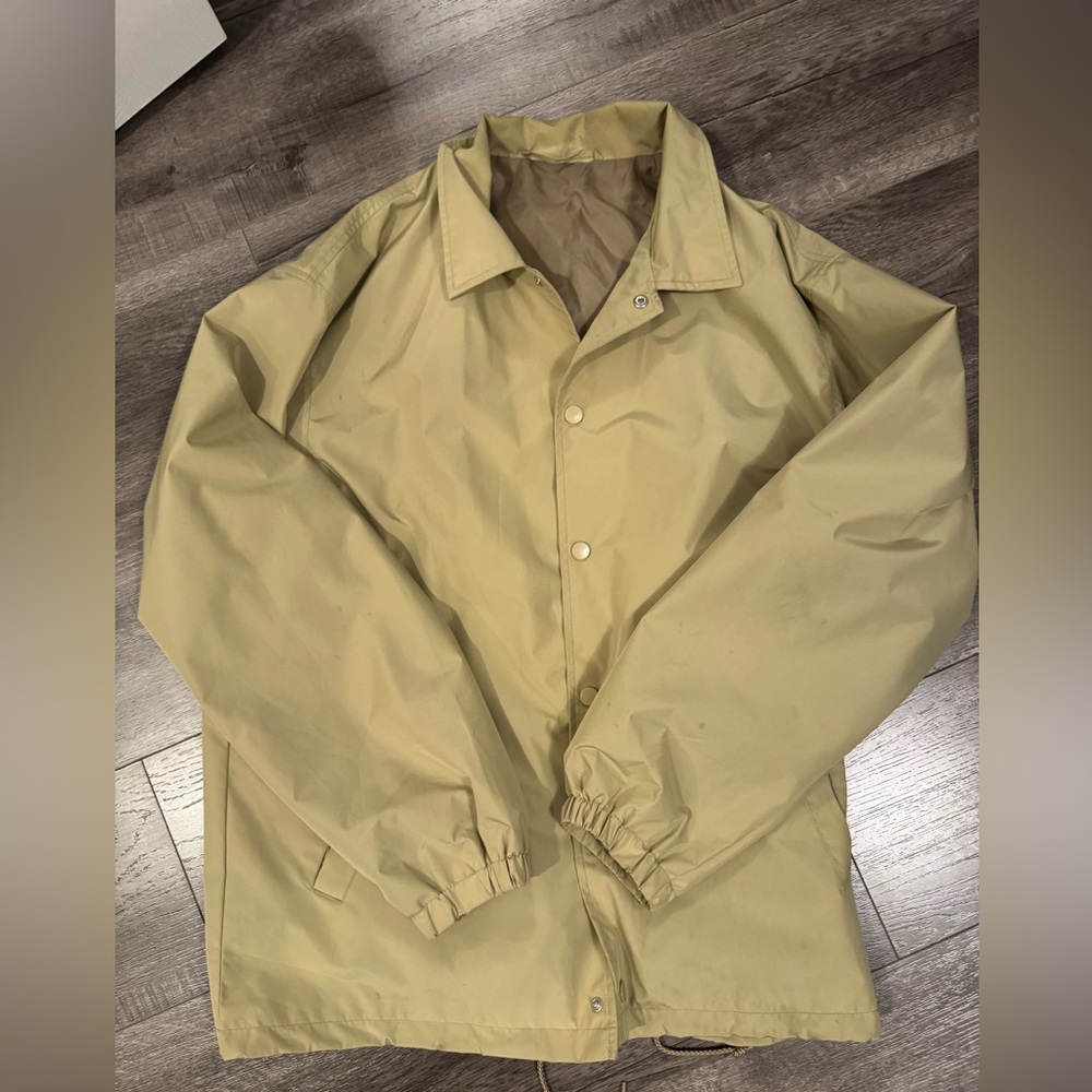 GU Coach’s Jacket Size 12 (Medium)